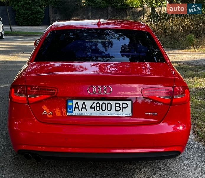 Седан Audi A4 2014 в Броварах