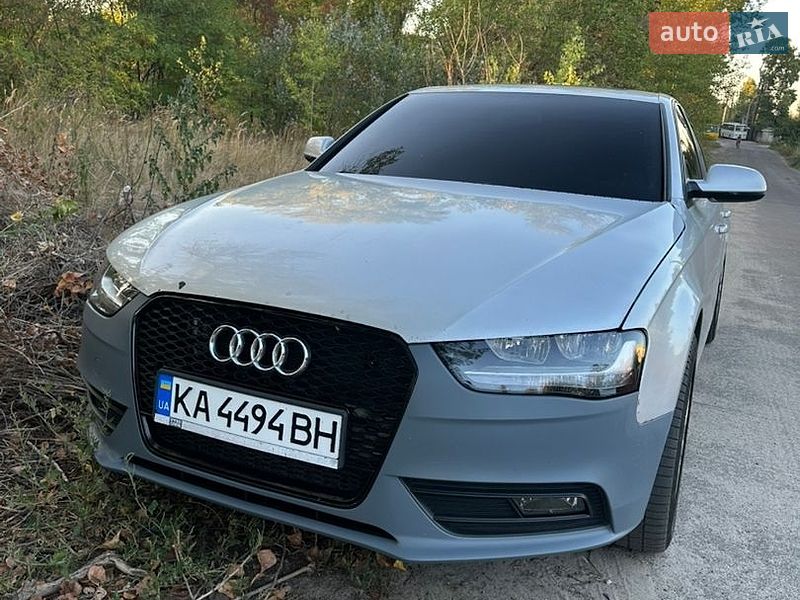Седан Audi A4 2013 в Києві