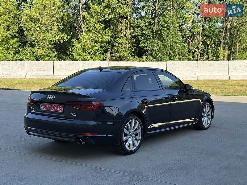 Седан Audi A4 2018 в Луцьку