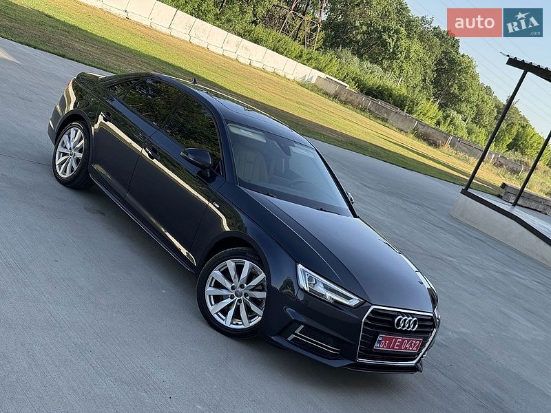 Седан Audi A4 2018 в Луцьку
