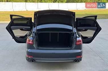 Седан Audi A4 2018 в Луцьку