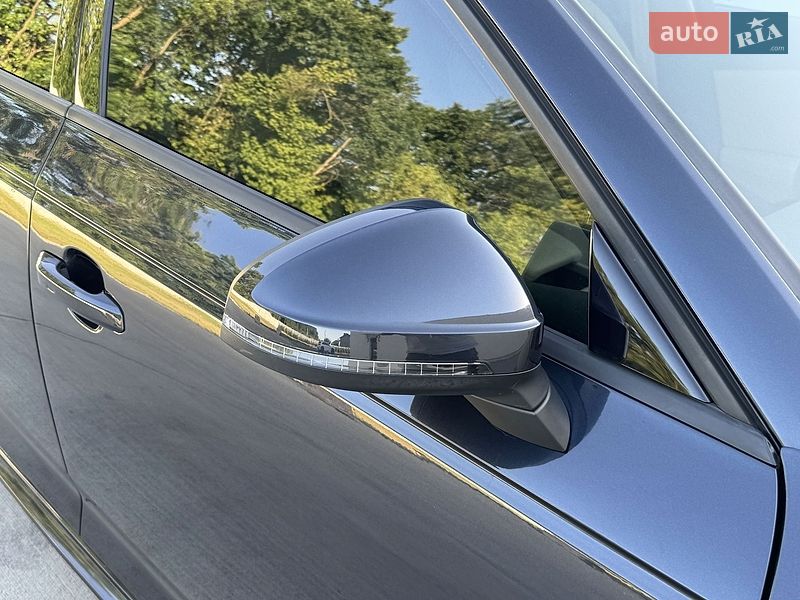 Седан Audi A4 2018 в Луцьку