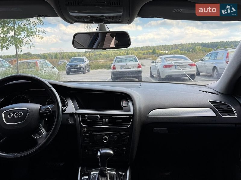 Седан Audi A4 2012 в Ірпені