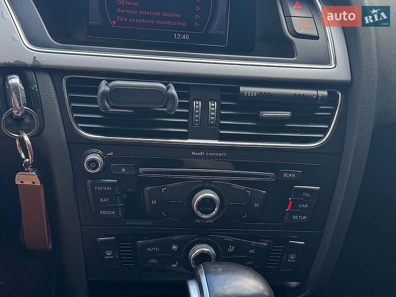 Седан Audi A4 2012 в Ірпені