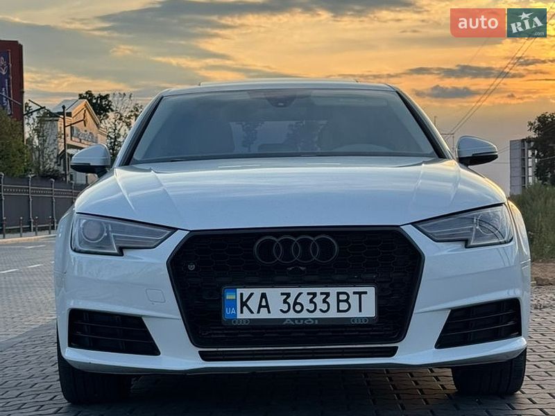 Седан Audi A4 2018 в Одессе