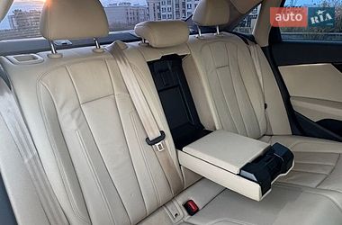 Седан Audi A4 2018 в Одессе