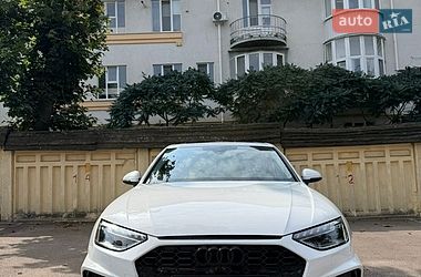 Седан Audi A4 2021 в Харкові