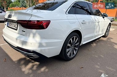Седан Audi A4 2021 в Харкові