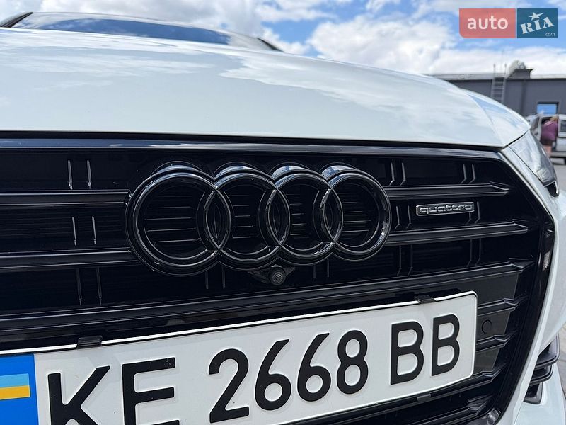 Седан Audi A4 2018 в Кривому Розі