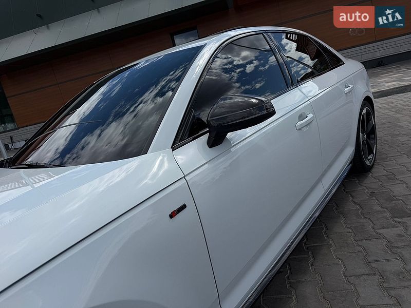 Седан Audi A4 2018 в Кривому Розі