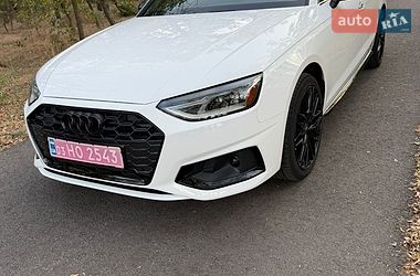 Седан Audi A4 2020 в Дніпрі