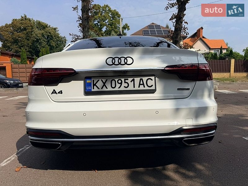 Седан Audi A4 2021 в Харькове