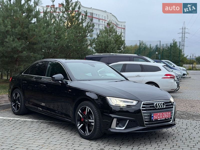 Седан Audi A4 2017 в Івано-Франківську