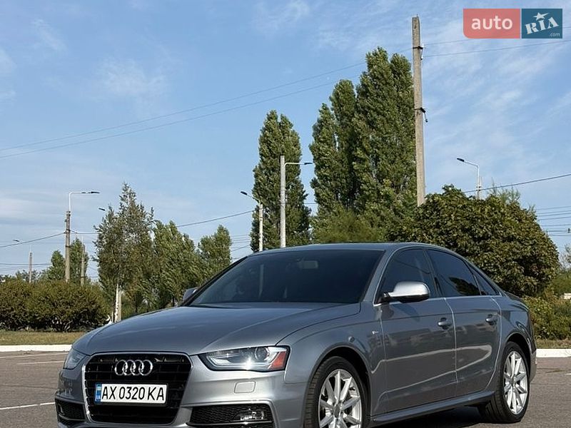 Седан Audi A4 2015 в Кременчуці