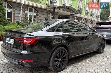 Седан Audi A4 2018 в Киеве