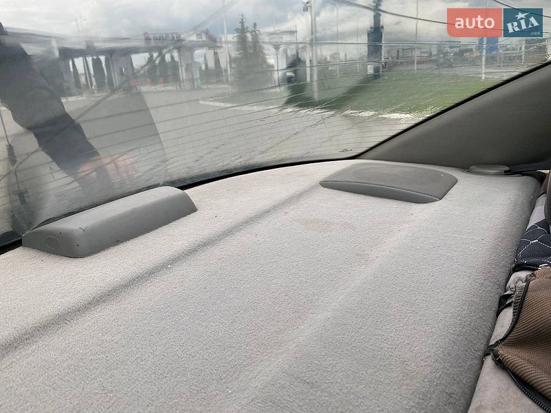 Седан Audi A4 1996 в Львові