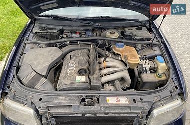 Седан Audi A4 1996 в Львові