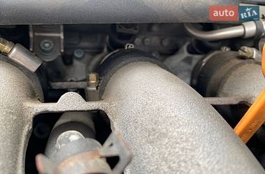 Седан Audi A4 1996 в Львові