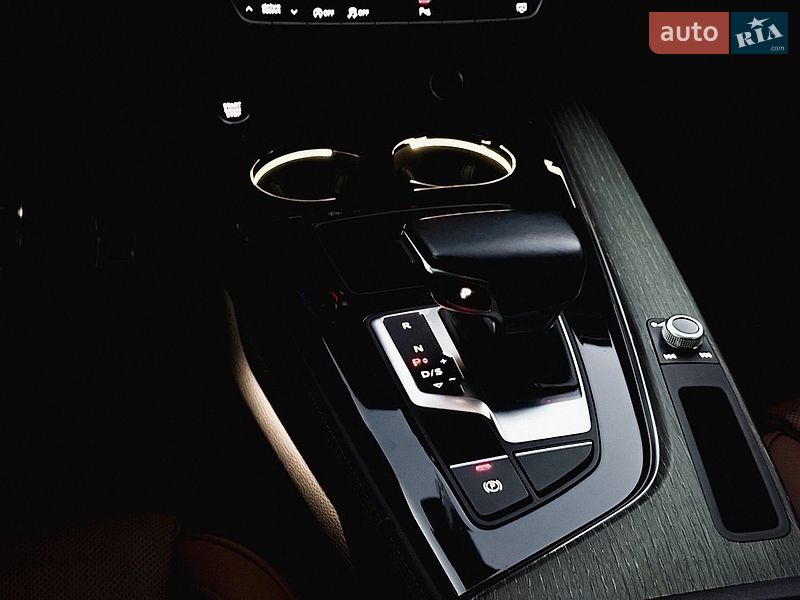 Седан Audi A4 2020 в Білій Церкві