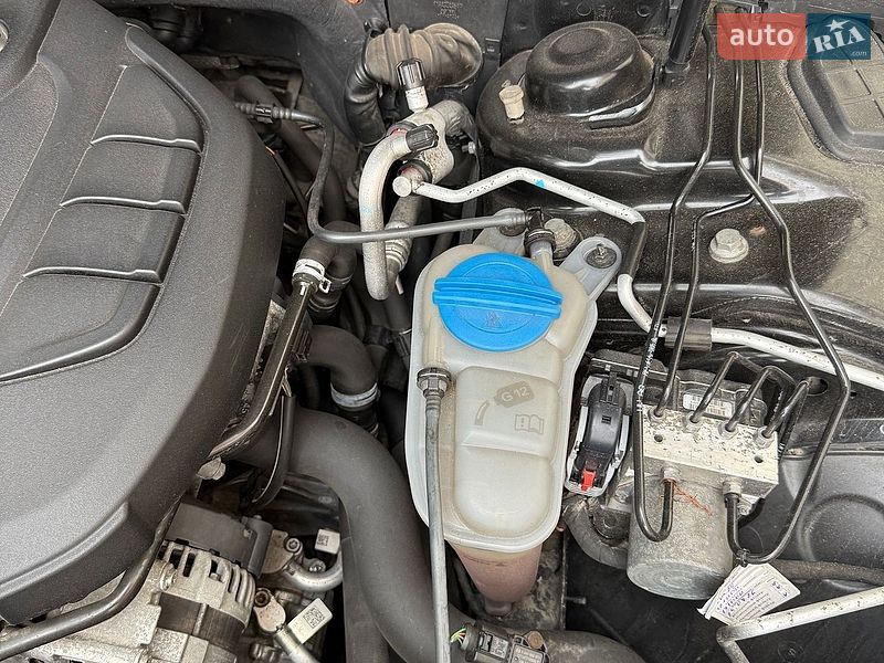 Седан Audi A4 2012 в Києві