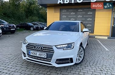 Седан Audi A4 2017 в Львове