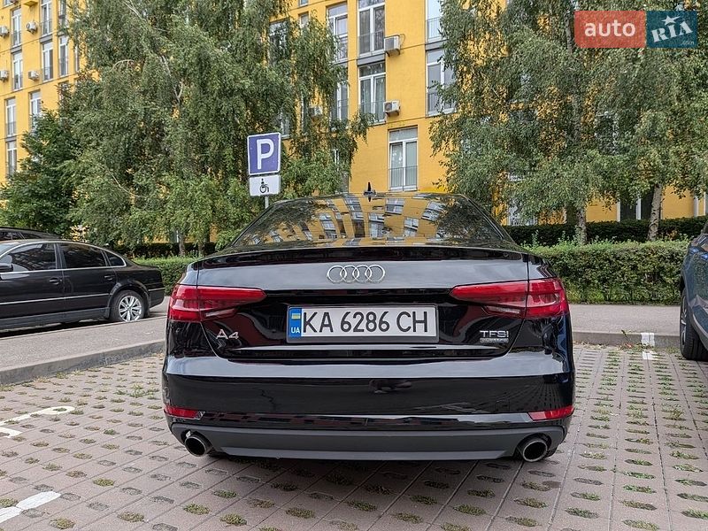 Седан Audi A4 2017 в Киеве