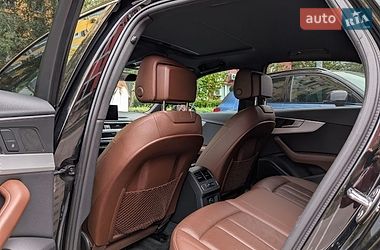 Седан Audi A4 2017 в Киеве