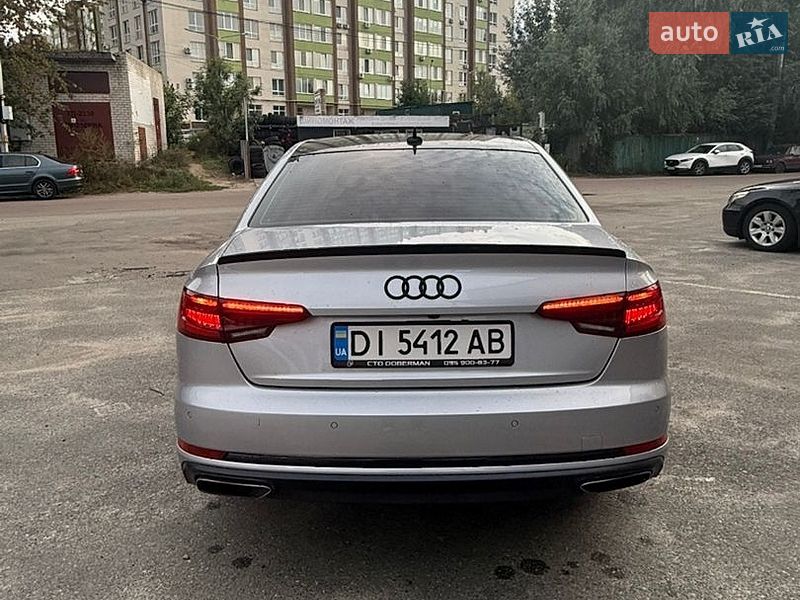 Седан Audi A4 2019 в Києві