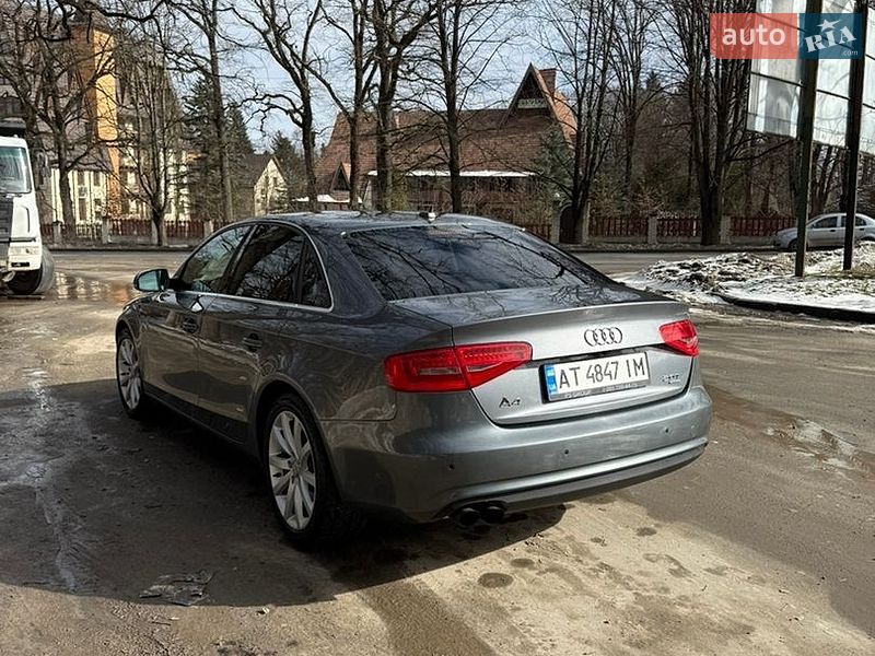 Седан Audi A4 2012 в Трускавці