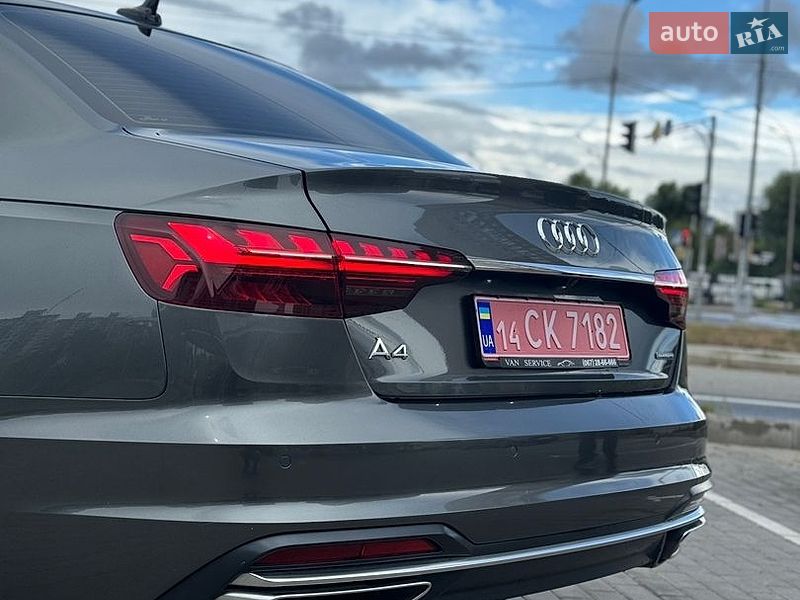 Седан Audi A4 2021 в Києві