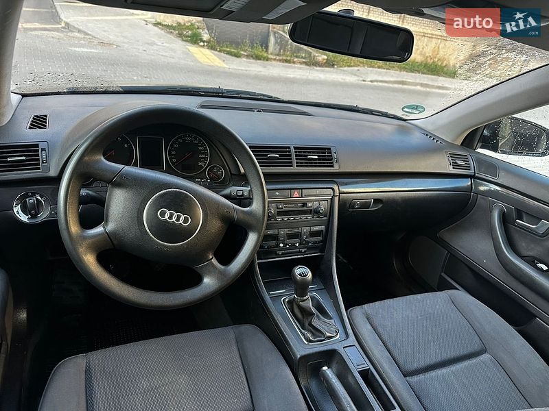 Седан Audi A4 2001 в Тернополе