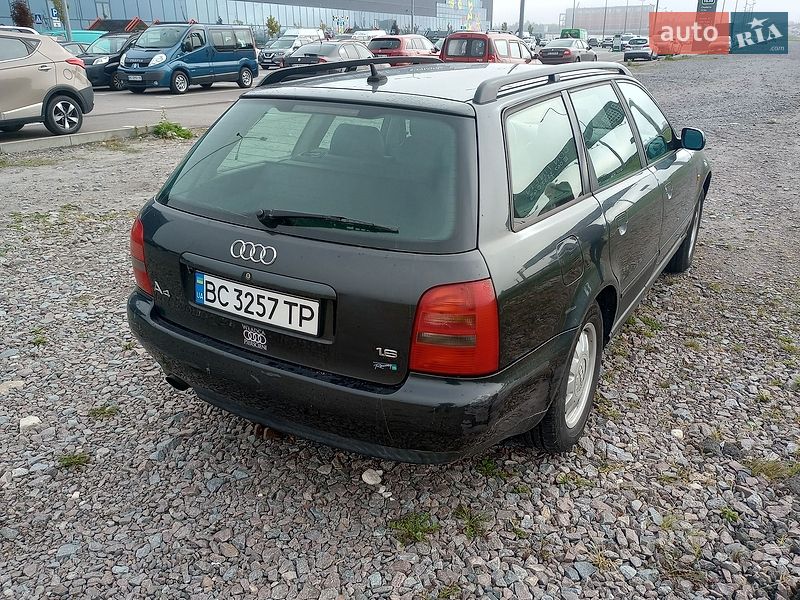 Універсал Audi A4 1998 в Львові