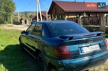 Седан Audi A4 1995 в Яремчі