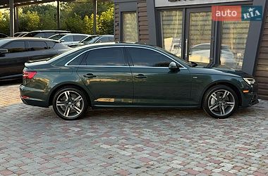 Седан Audi A4 2017 в Виннице
