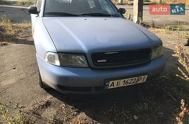 Седан Audi A4 1997 в Гайсине
