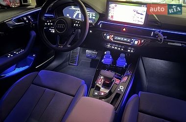 Седан Audi A4 2023 в Києві