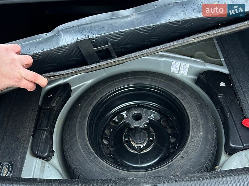 Седан Audi A4 2006 в Дрогобыче