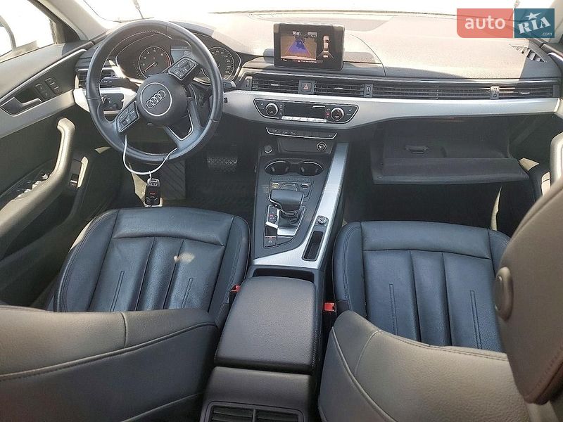 Седан Audi A4 2017 в Тернополе