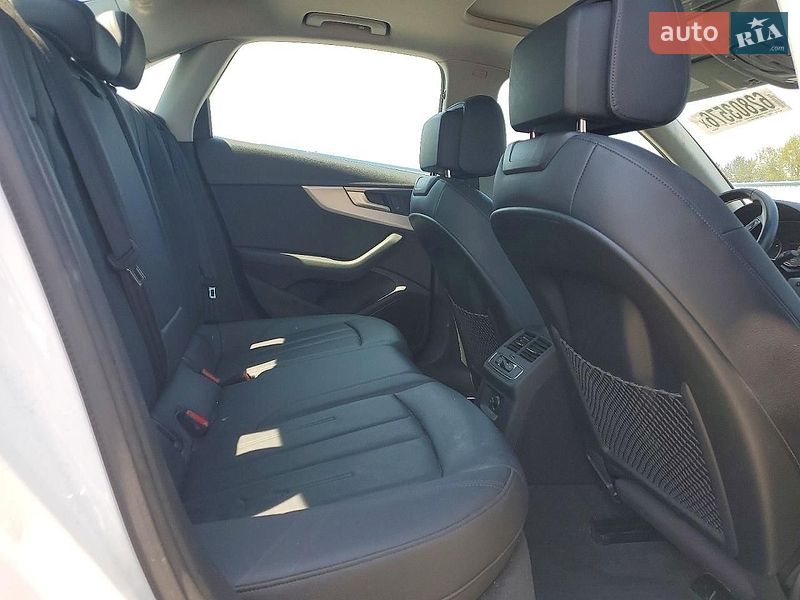Седан Audi A4 2017 в Тернополе
