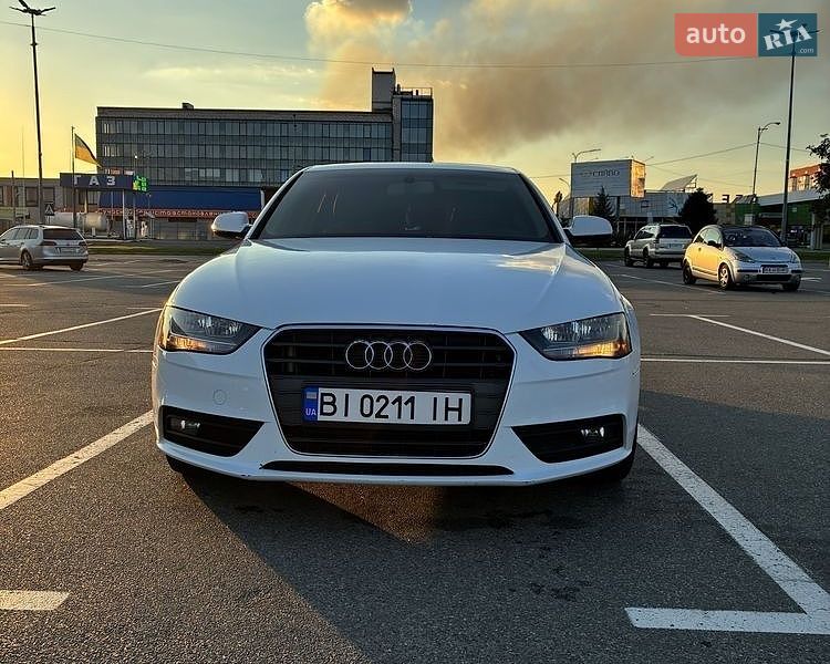 Седан Audi A4 2013 в Борисполе