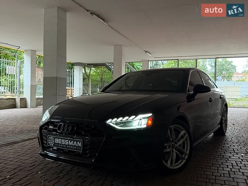 Audi A4 2022