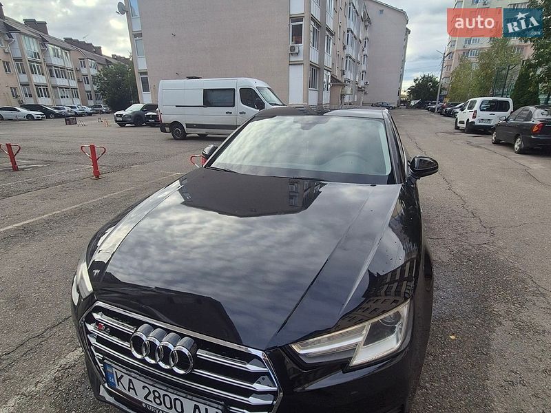 Седан Audi A4 2016 в Киеве Седан Audi A4 2016 в Киеве