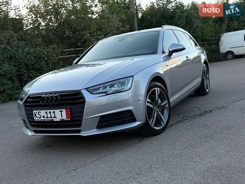 Седан Audi A4 2018 в Луцке