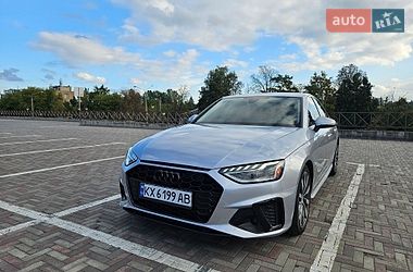 Седан Audi A4 2021 в Харкові