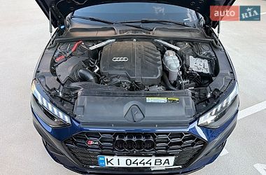 Седан Audi A4 2021 в Києві