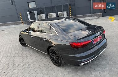 Седан Audi A4 2020 в Львові