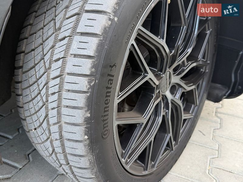 Седан Audi A4 2020 в Львові