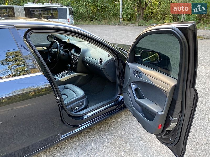 Седан Audi A4 2013 в Києві фото 18 Седан Audi A4 2013 в Києві