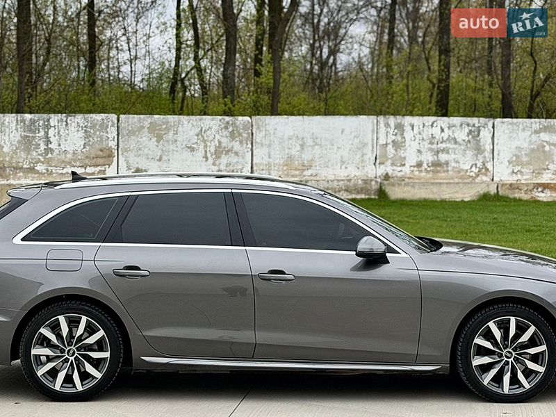 Універсал Audi A4 2022 в Луцьку