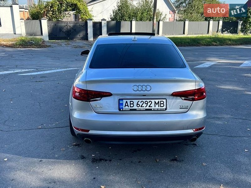 Седан Audi A4 2016 в Виннице